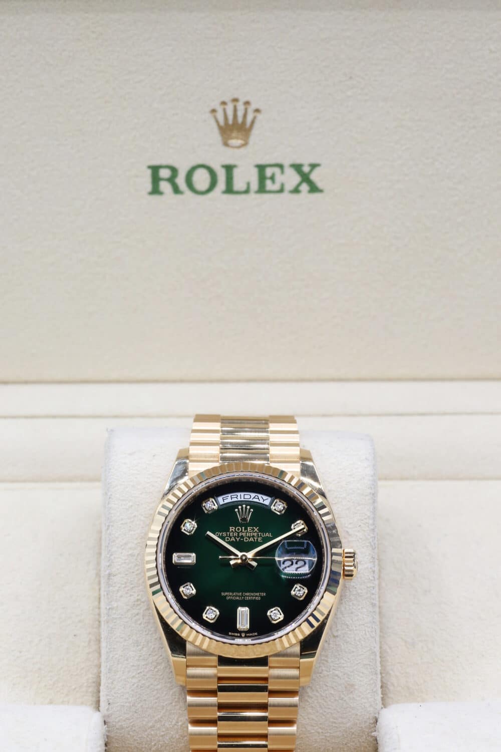 Rolex 128238 Green Ombré DAY DATE  36mm 2023 - Image 2