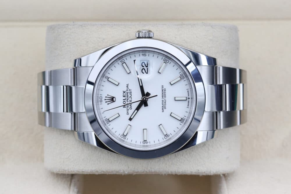 Rolex 126300 White Index DATEJUST  41mm 2023 - Image 4