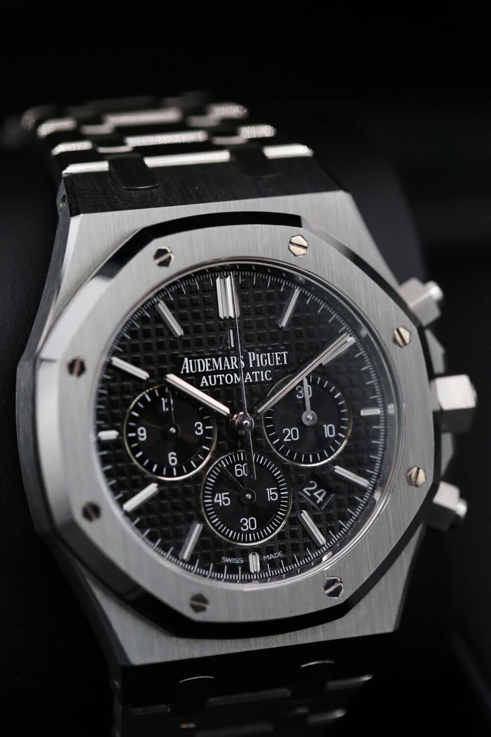 Audemars Piguet 26320ST.00.1220ST.01 Black ROYAL OAK  41mm 2017 - Image 3