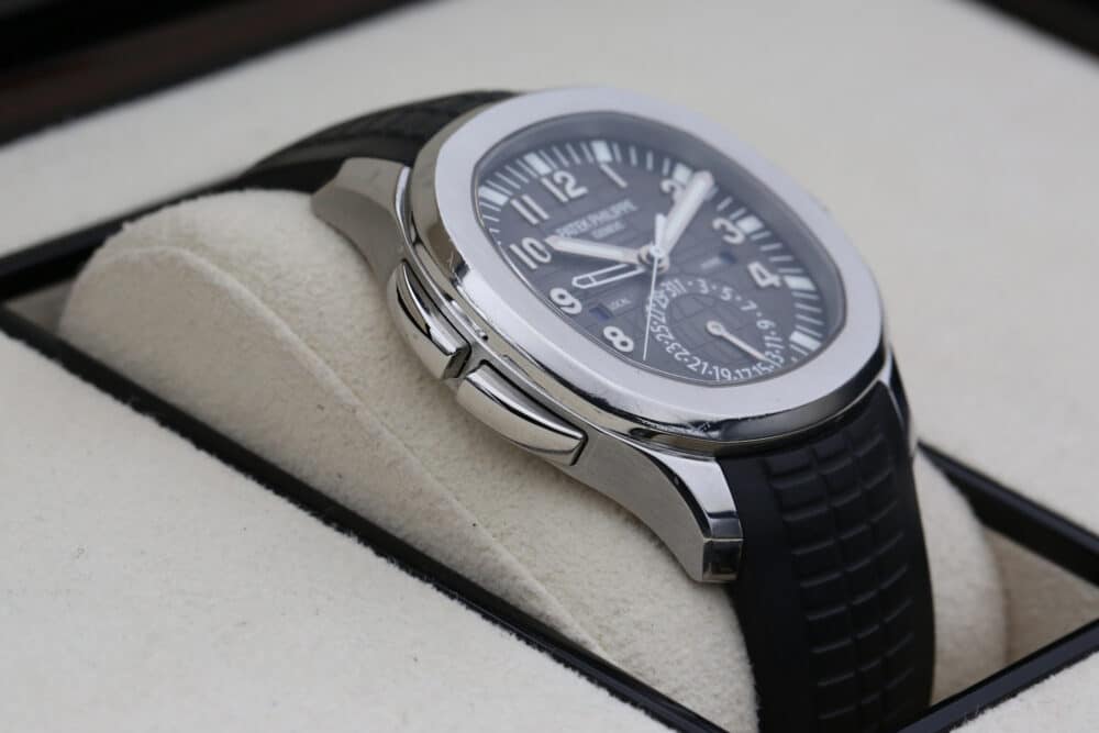 Patek Philippe 5164A-001 Black AQUANAUT 40.84mm 2013 - Image 6
