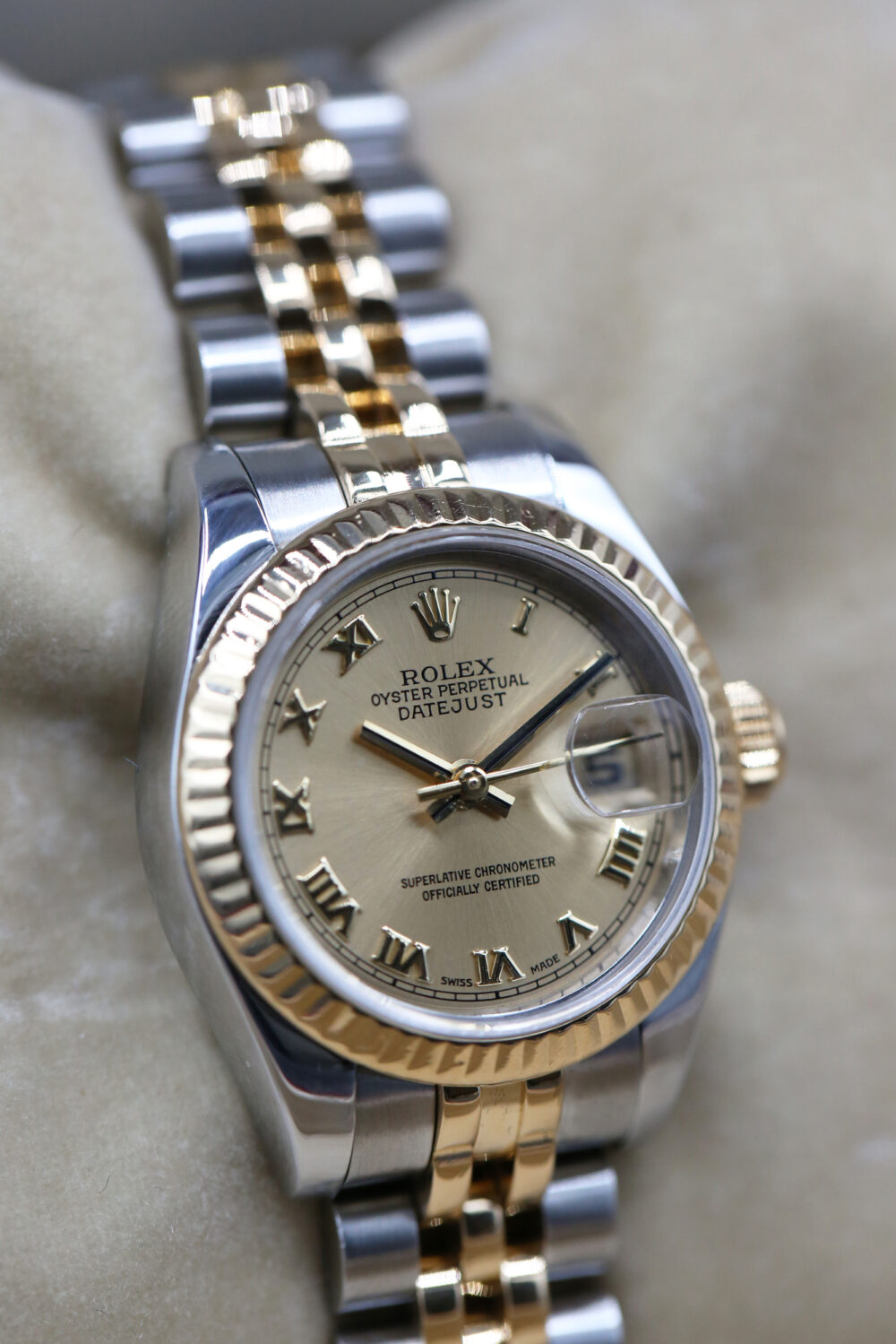 Rolex 179173 Champagne Roman DATEJUST 26mm 2007 - Image 2