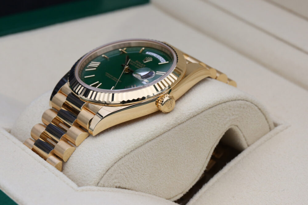Rolex 228238 Green DAY-DATE 40mm 2024 - Image 6