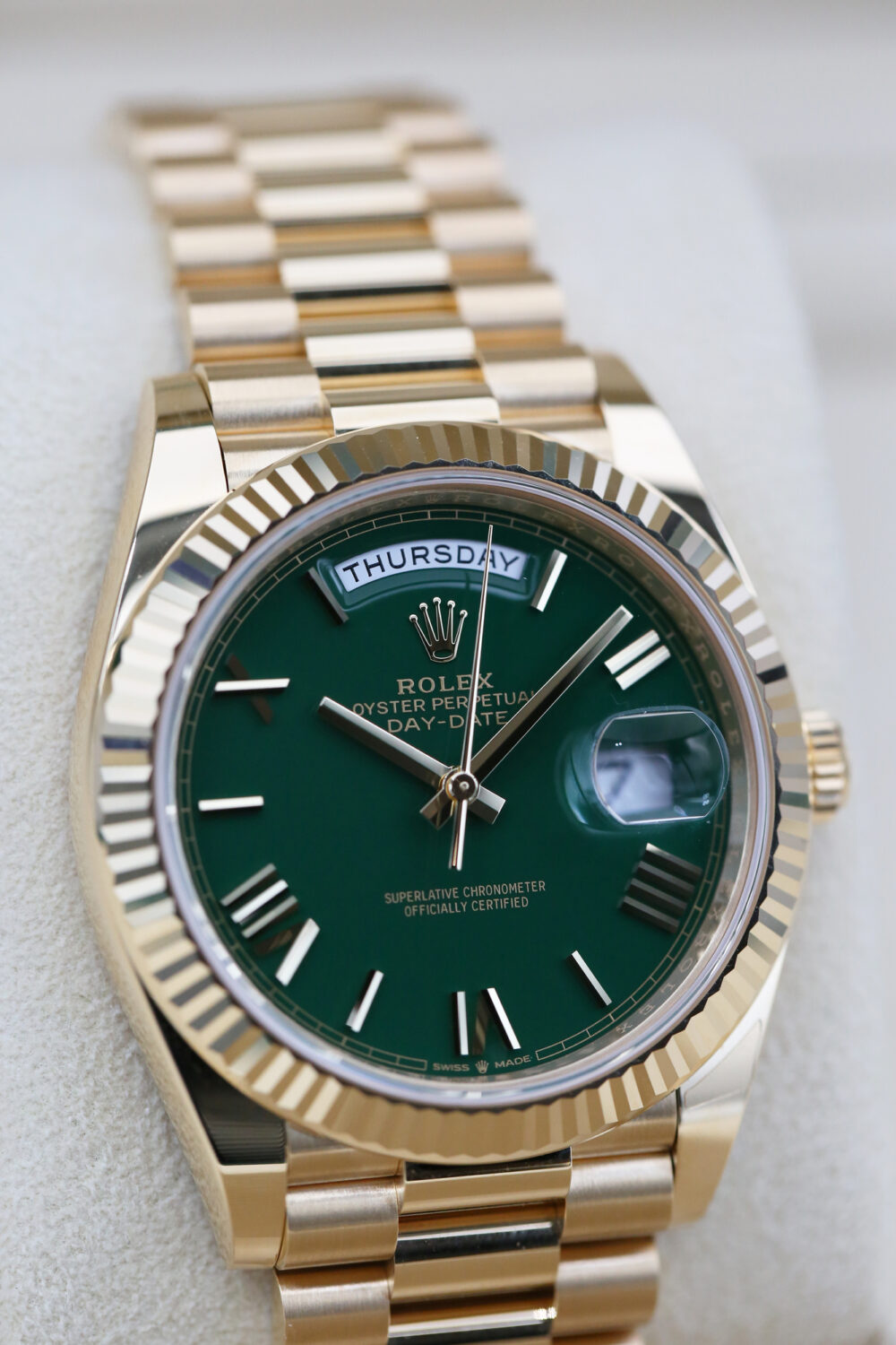Rolex 228238 Green DAY-DATE 40mm 2024 - Image 2