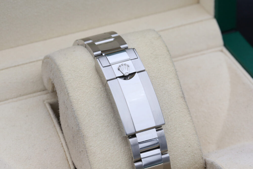 Rolex 116622 Rhodium YACHT-MASTER 40mm 2017 - Image 8