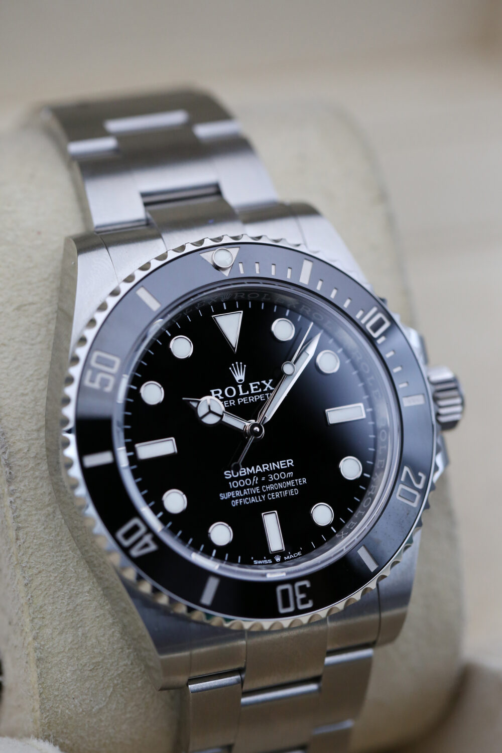 Rolex 124060 Black SUBMARINER 41mm 2022 Non Date - Image 2