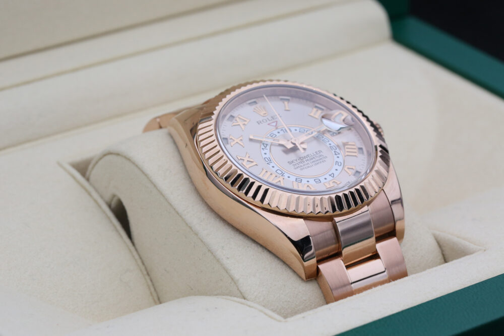 Rolex 326935 Sundust SKY-DWELLER 42mm 2017 - Image 7