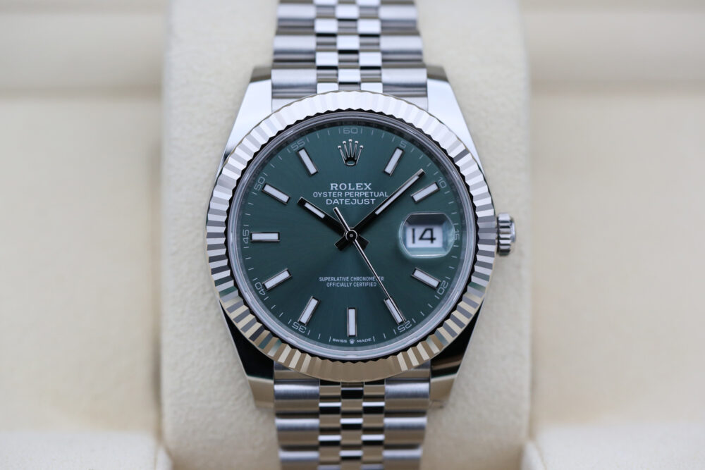 Rolex 126334 Mint Green DATEJUST 41mm 2025