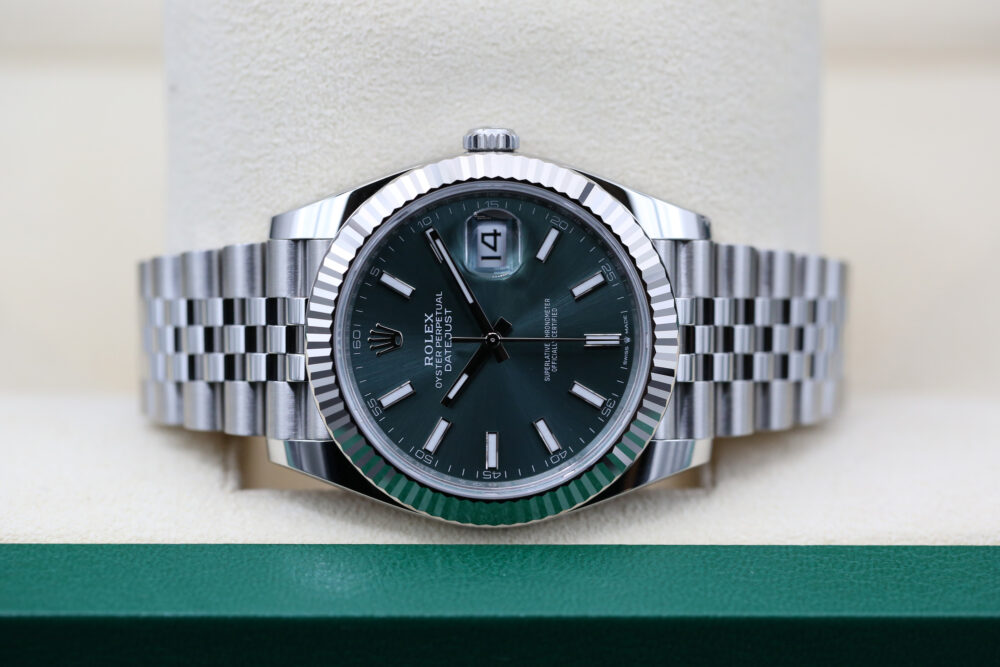 Rolex 126334 Mint Green DATEJUST 41mm 2025 - Image 5