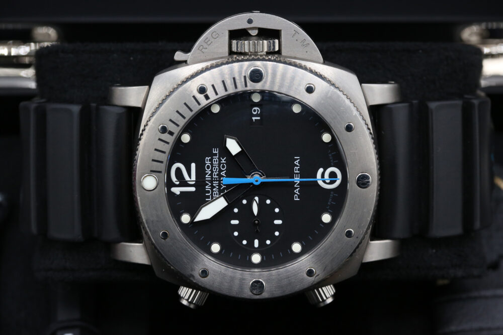 Panerai PAM00614 Black LUMINOR  47mm 2017 - Image 2