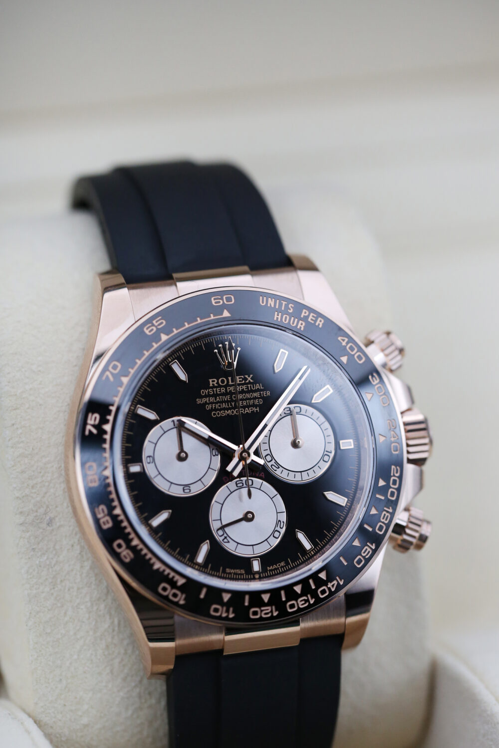Rolex 126515LN Black DAYTONA 40mm 2024 - Image 2