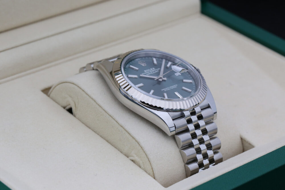 Rolex 126334 Mint Green DATEJUST 41mm 2025 - Image 8