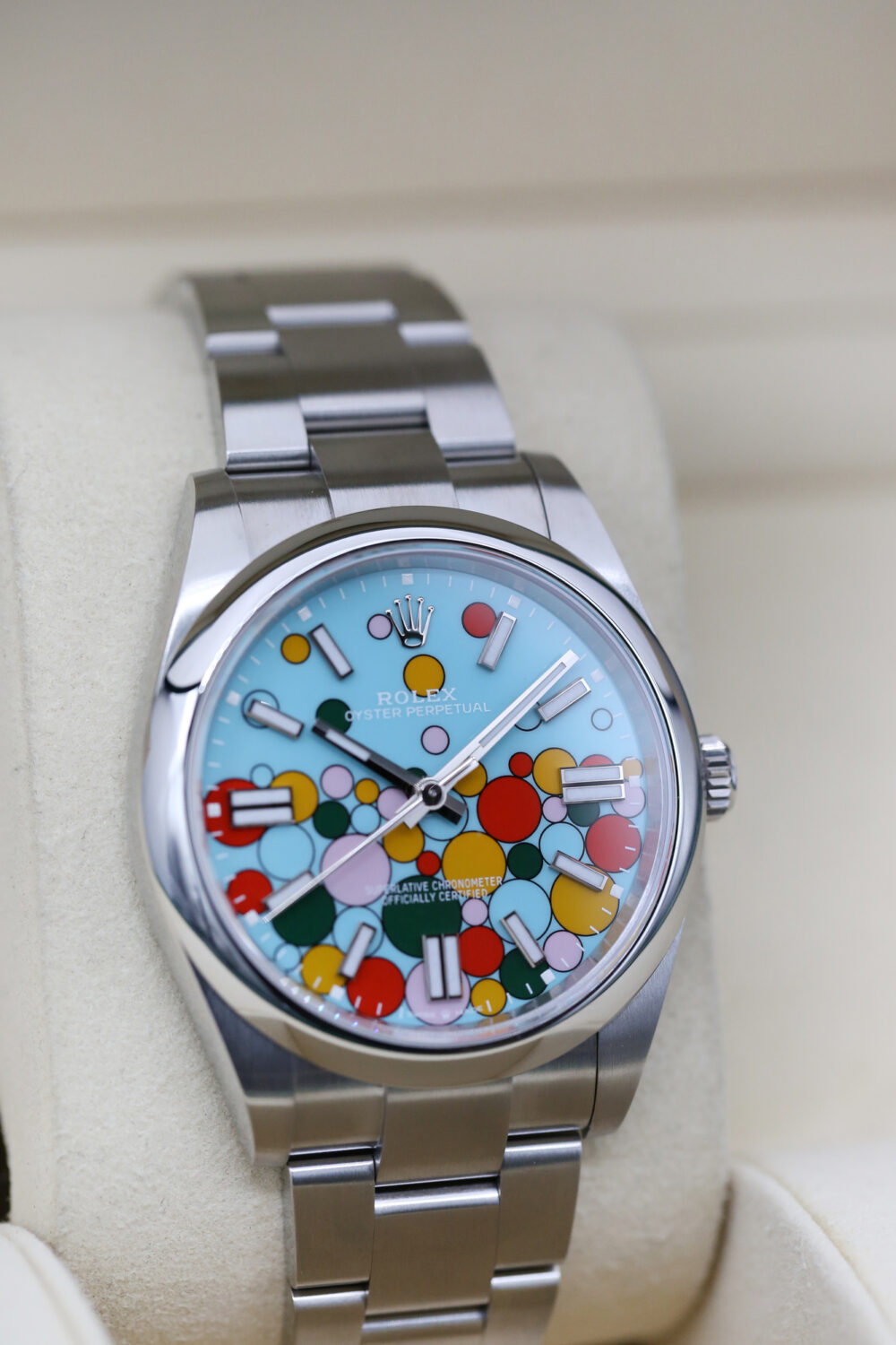 Rolex 124300 Celebration OYSTER PERPETUAL 41mm 2024 Celebration - Image 2