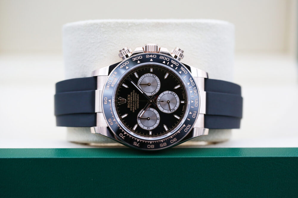 Rolex 126515LN Black DAYTONA 40mm 2024 - Image 3