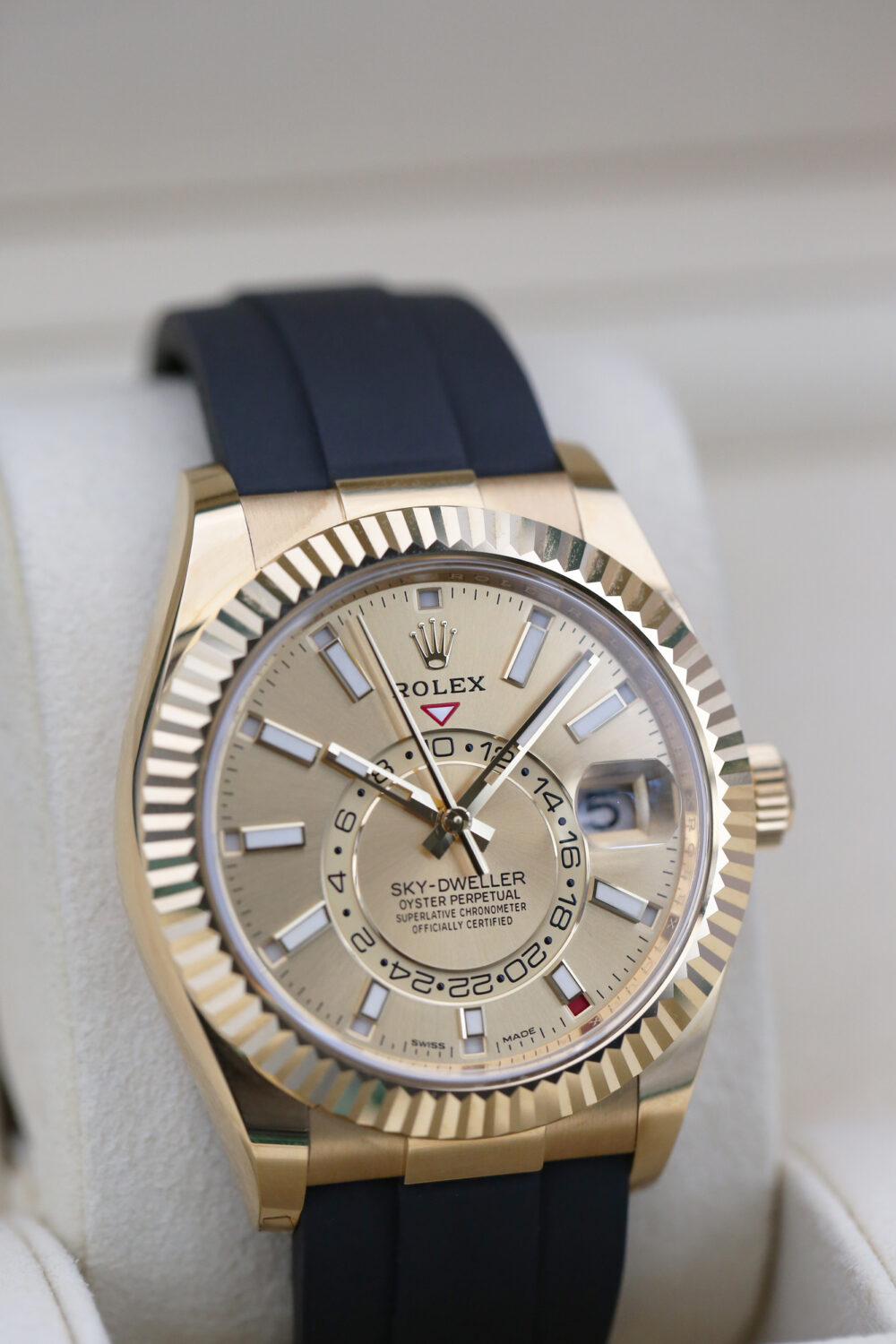 Rolex 326238 Champagne SKY-DWELLER 42mm 2023 - Image 2