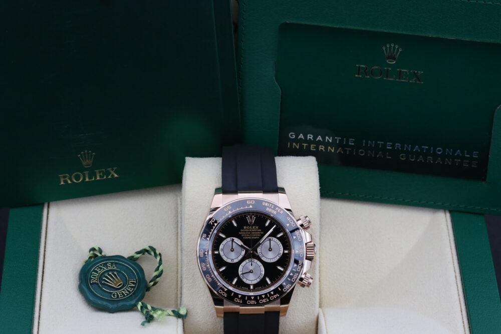 Rolex 126515LN Black DAYTONA 40mm 2024 - Image 5