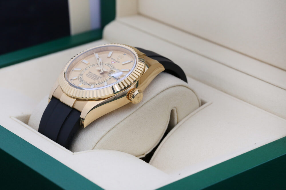 Rolex 326238 Champagne SKY-DWELLER 42mm 2023 - Image 7