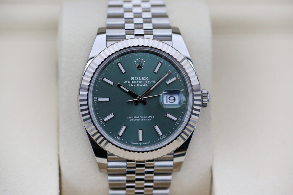 Rolex 126334 Mint Green DATEJUST 41mm 2025