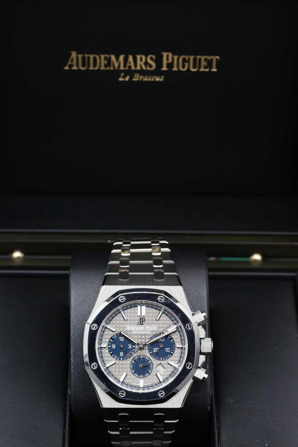 Audemars Piguet 26331IP.OO.1220IP.01 Grey Grande Tapisserie ROYAL OAK 41mm 2021 - Image 4
