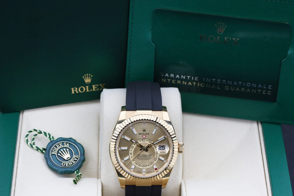 Rolex 326238 Champagne SKY-DWELLER 42mm 2023 - Image 6