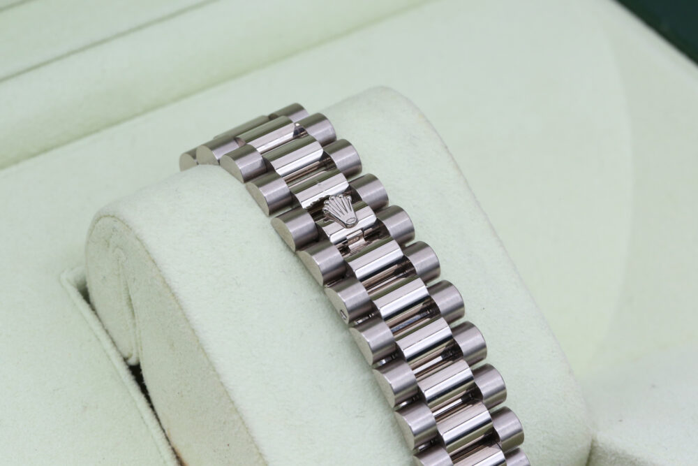 Rolex 118239 Black DAY-DATE 36mm 2008 - Image 7