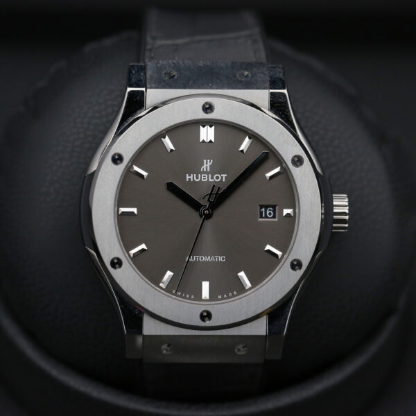 Hublot 542.NX.7071.LR Racing Grey CLASSIC FUSION  42mm 2023