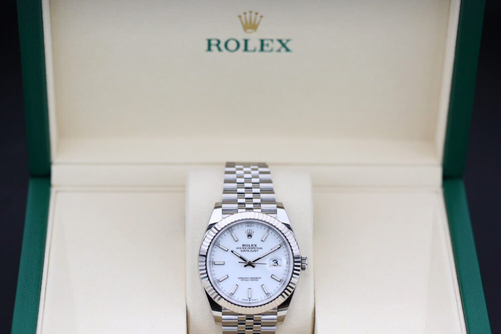 Rolex Datejust White Index 126334 41mm 2025 - Image 4