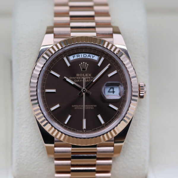 Rolex 228235 Chocolate DAY-DATE 40mm 2023