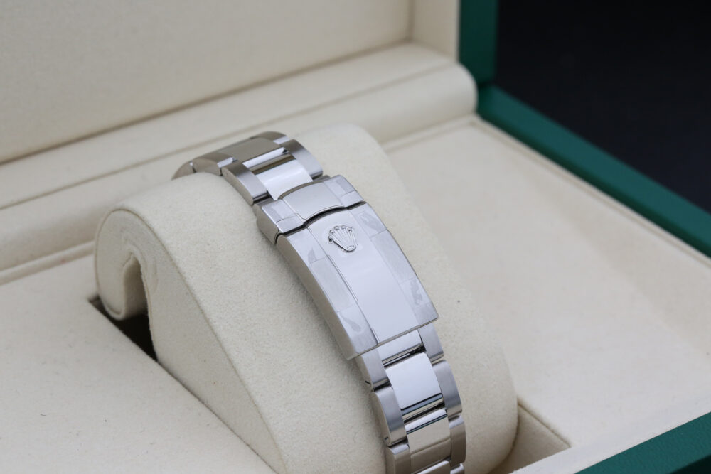 Rolex 126300 Blue Azzuro DATEJUST 41mm 2025 - Image 8